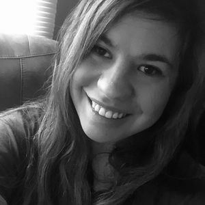 Meet your Posher, Whitney